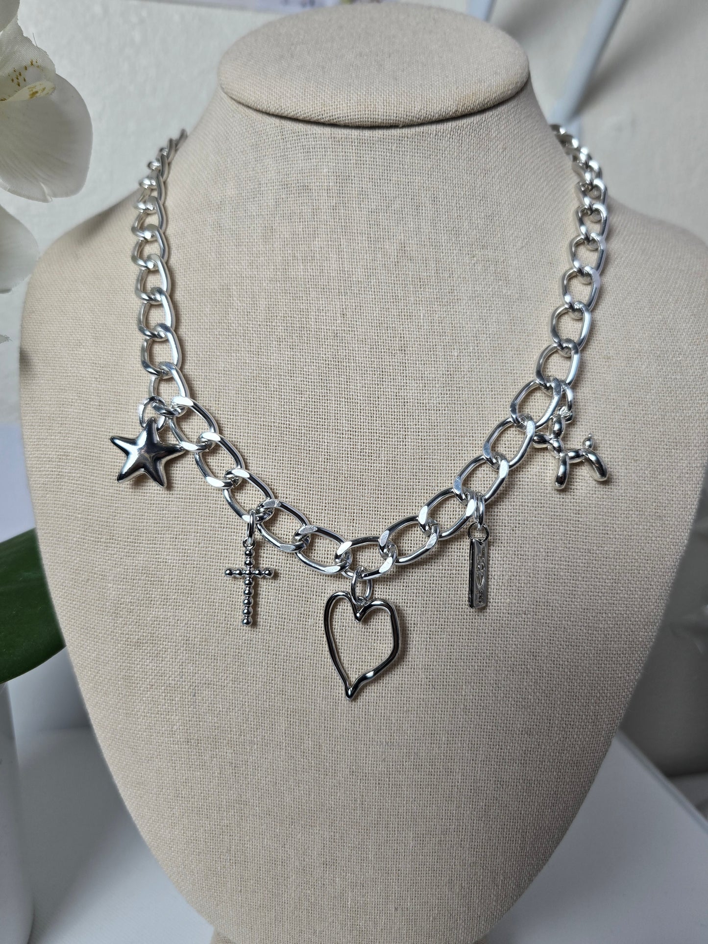 NECKLACE BELLA