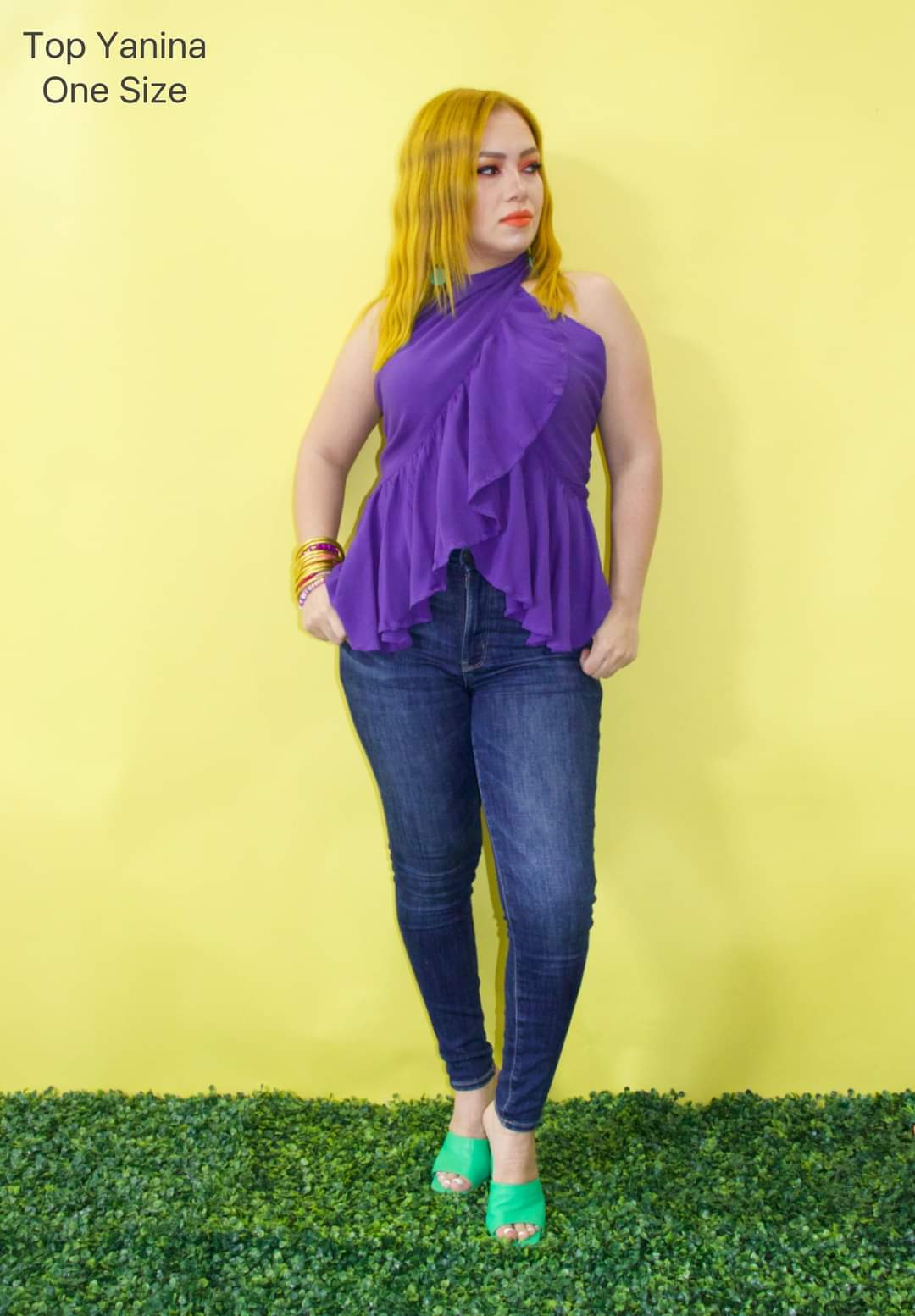 TOP YANINA