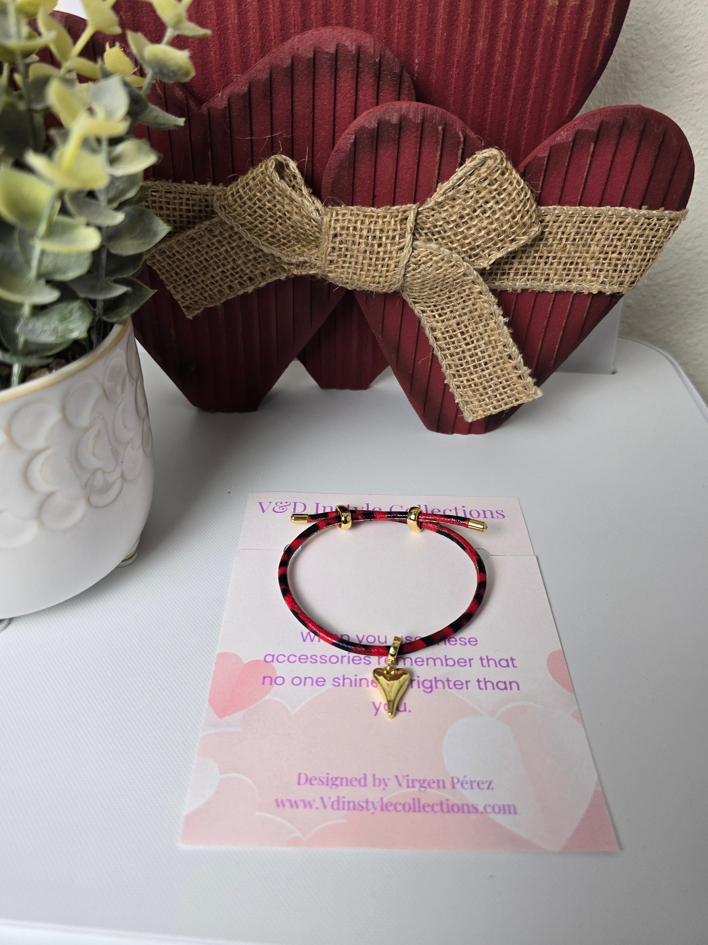 VALENTINE BRACELET KARINA