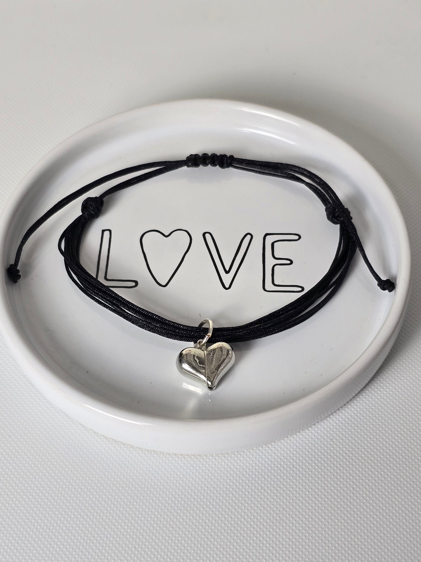 VALENTINE BRACELET DARA